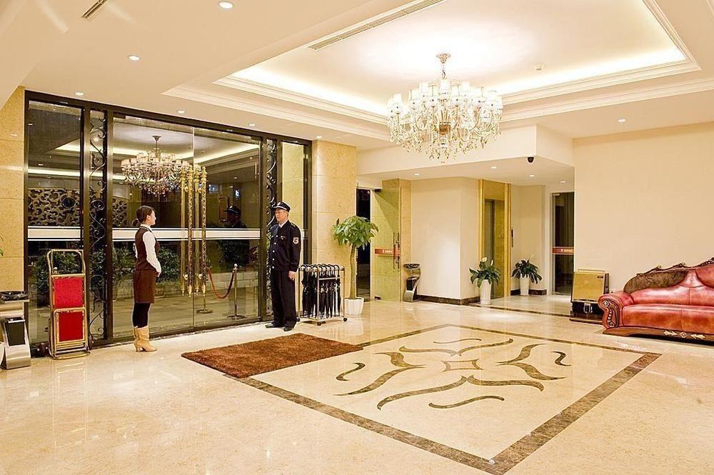 Dragon Hotel Chongqing Exterior photo